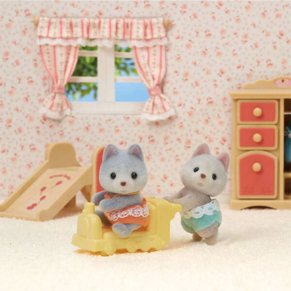 Sylvanian Families Husky İkizler - 2